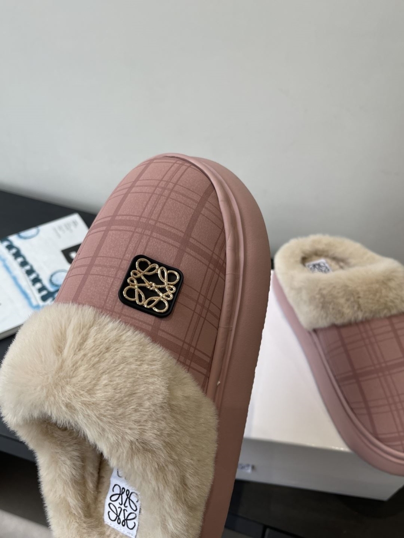 L0ew* slippers